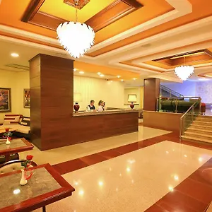 Hotel Austria Tirana